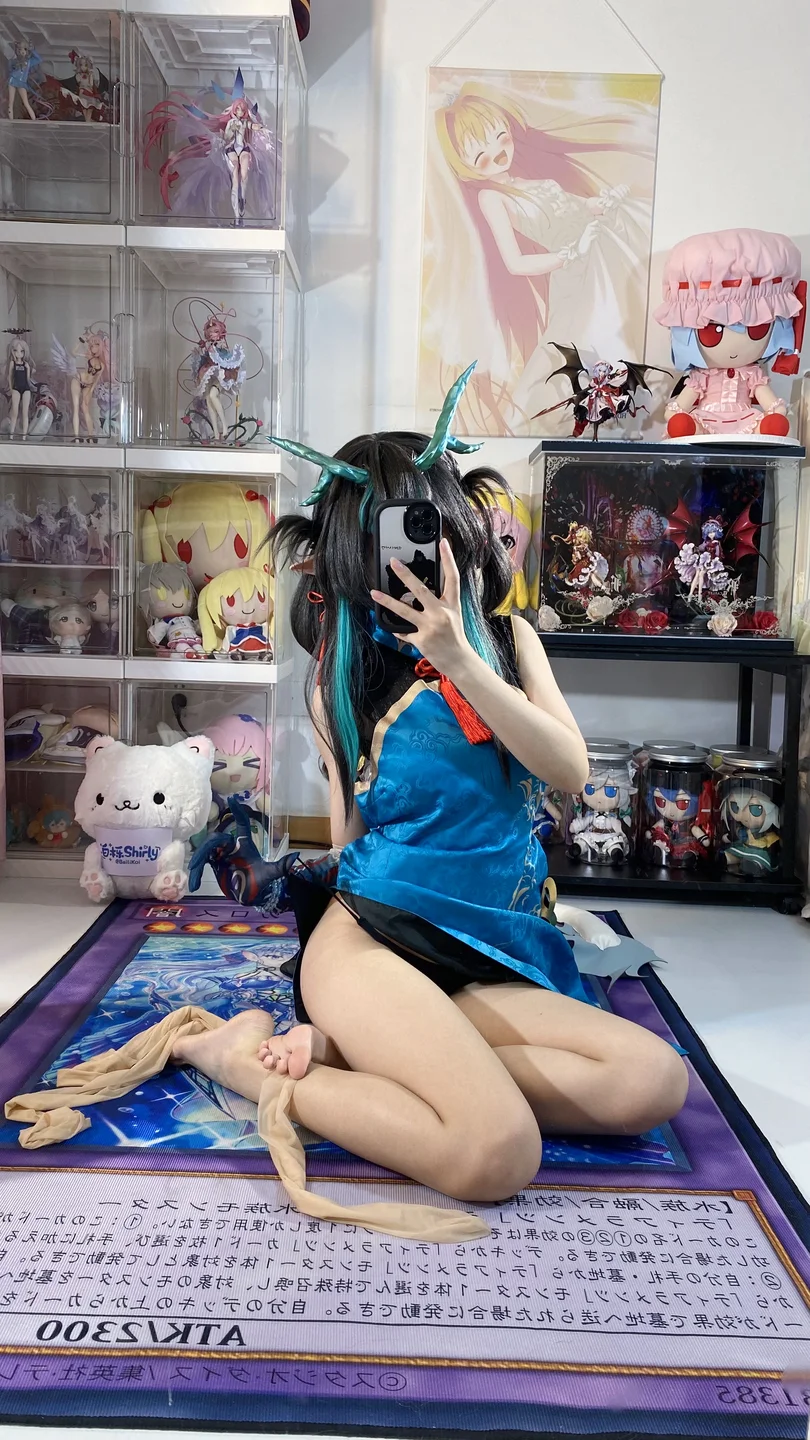 白栎Shirly - No.015 夕染尘烟 [130P,26V-7.01GB] 上 tg@simisebaisi 【丝足阁】058.webp